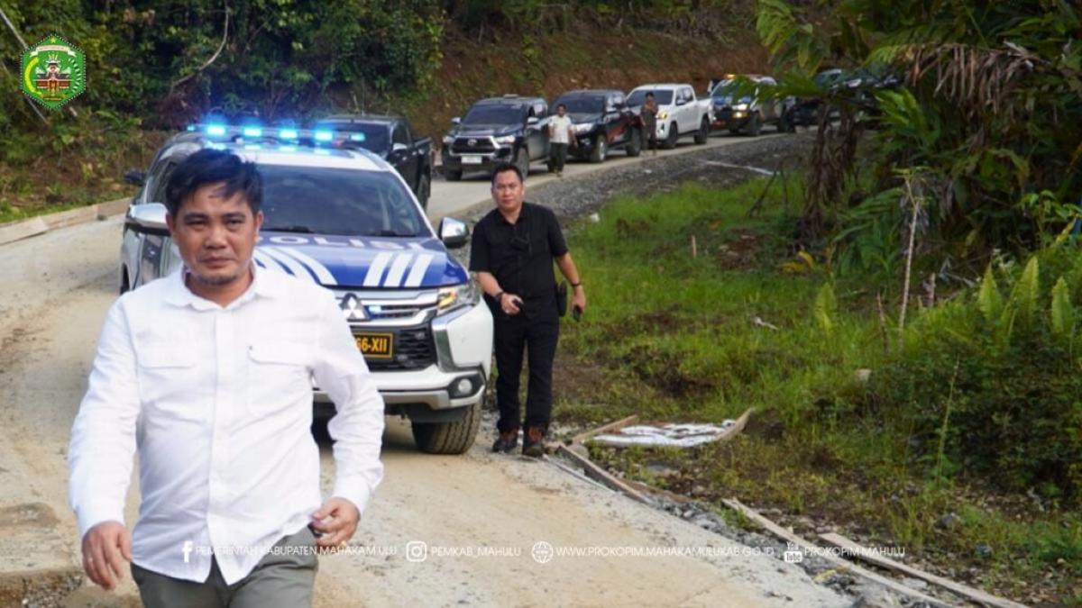 Gambar berita: Peninjauan Jalan Darat Kutai Barat–Mahulu Ditargetkan Rampung 2027